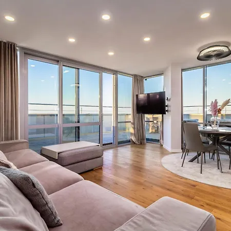 Elija Penthouse Palanga